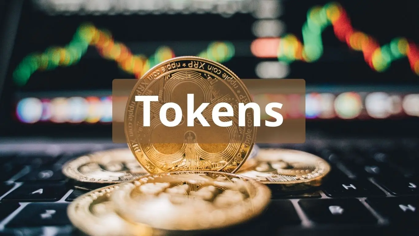 Illustration explaining tokens in blockchain with examples like USDT, UNI, and Chainlink on Ethereum.